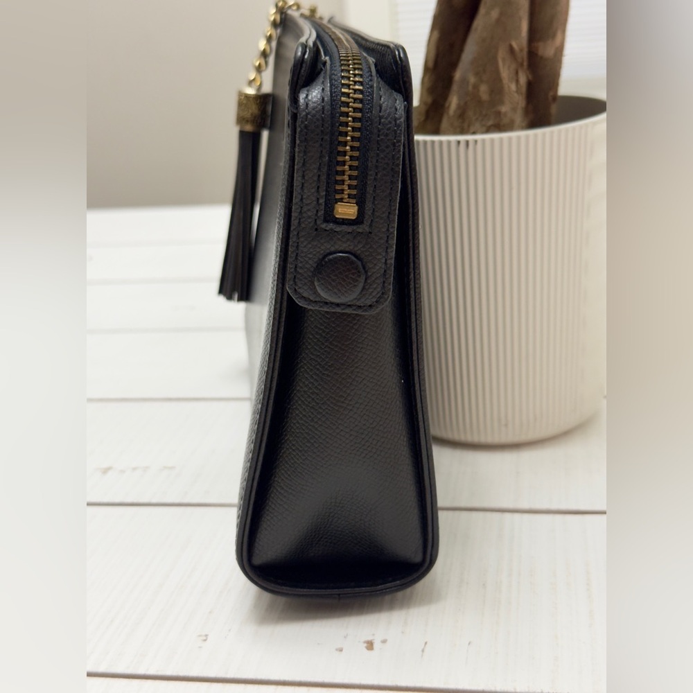 New Vintage VLTN Black Leather Clutch w Tassel - Picture 2 of 11